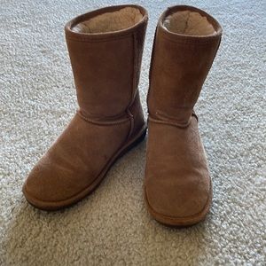 Bearpaw boots